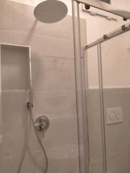 Aura Apartment Bari Eksteriør bilde